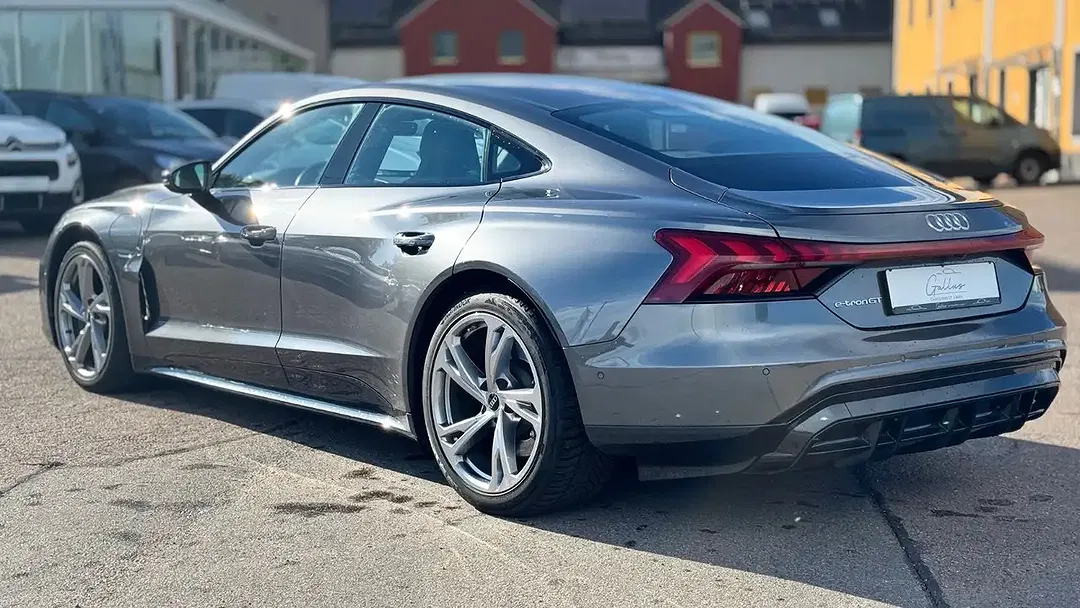 Audi e-tron GT quattro - Thumbnail 4