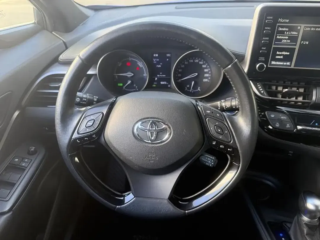 Toyota C-HR - Thumbnail 7