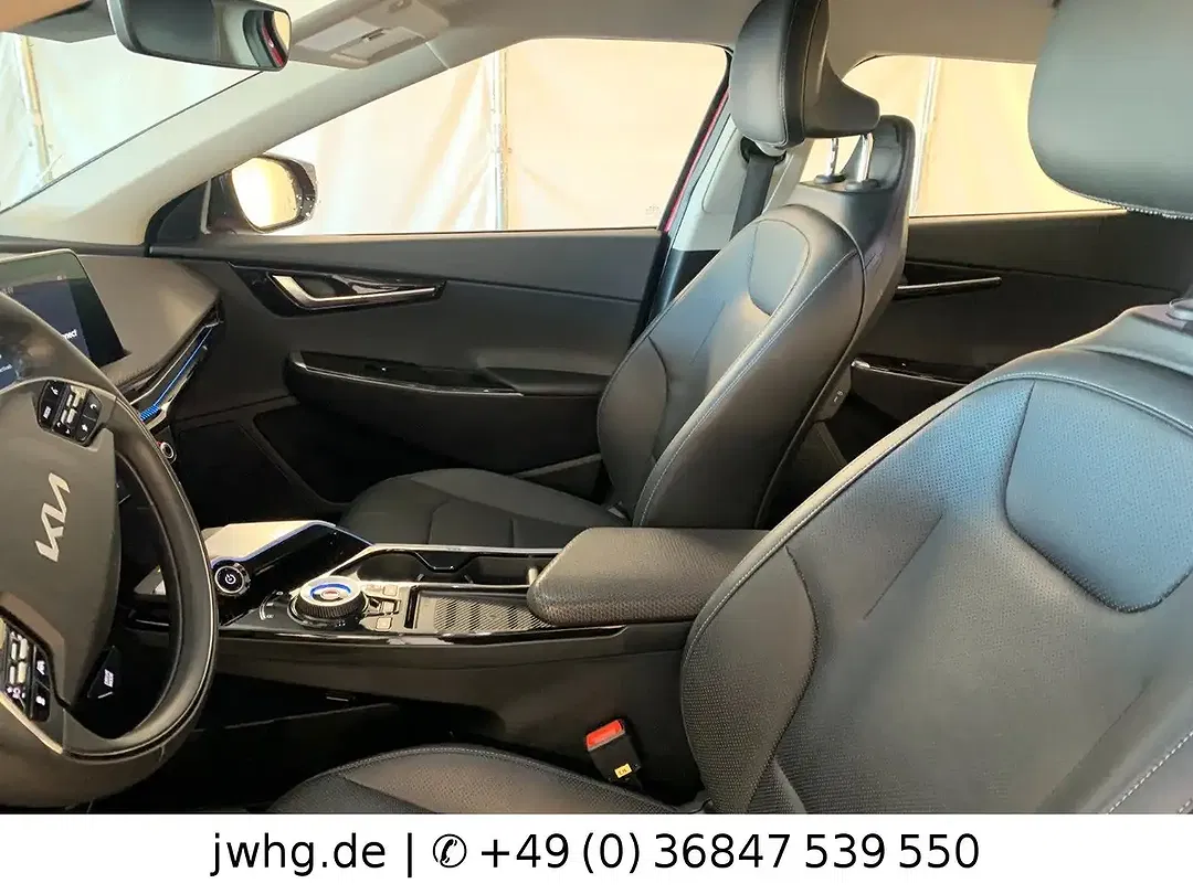 Kia EV6 - Thumbnail 9