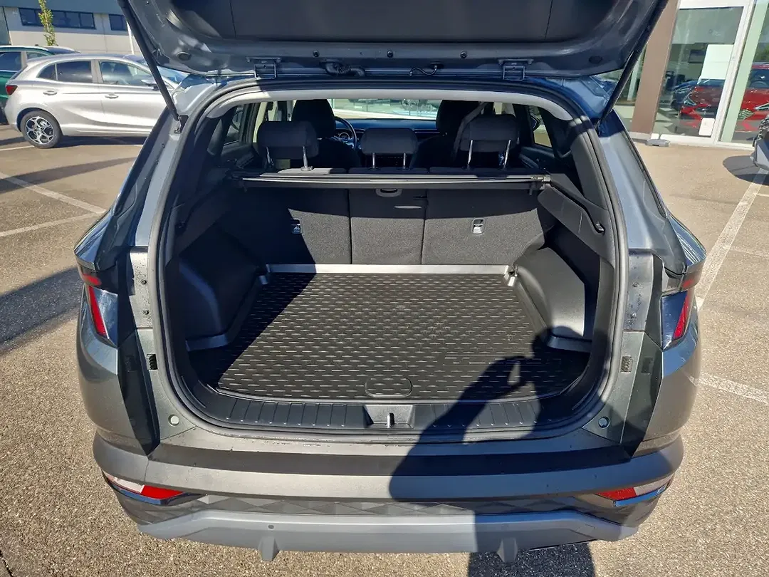 Hyundai TUCSON - Thumbnail 13