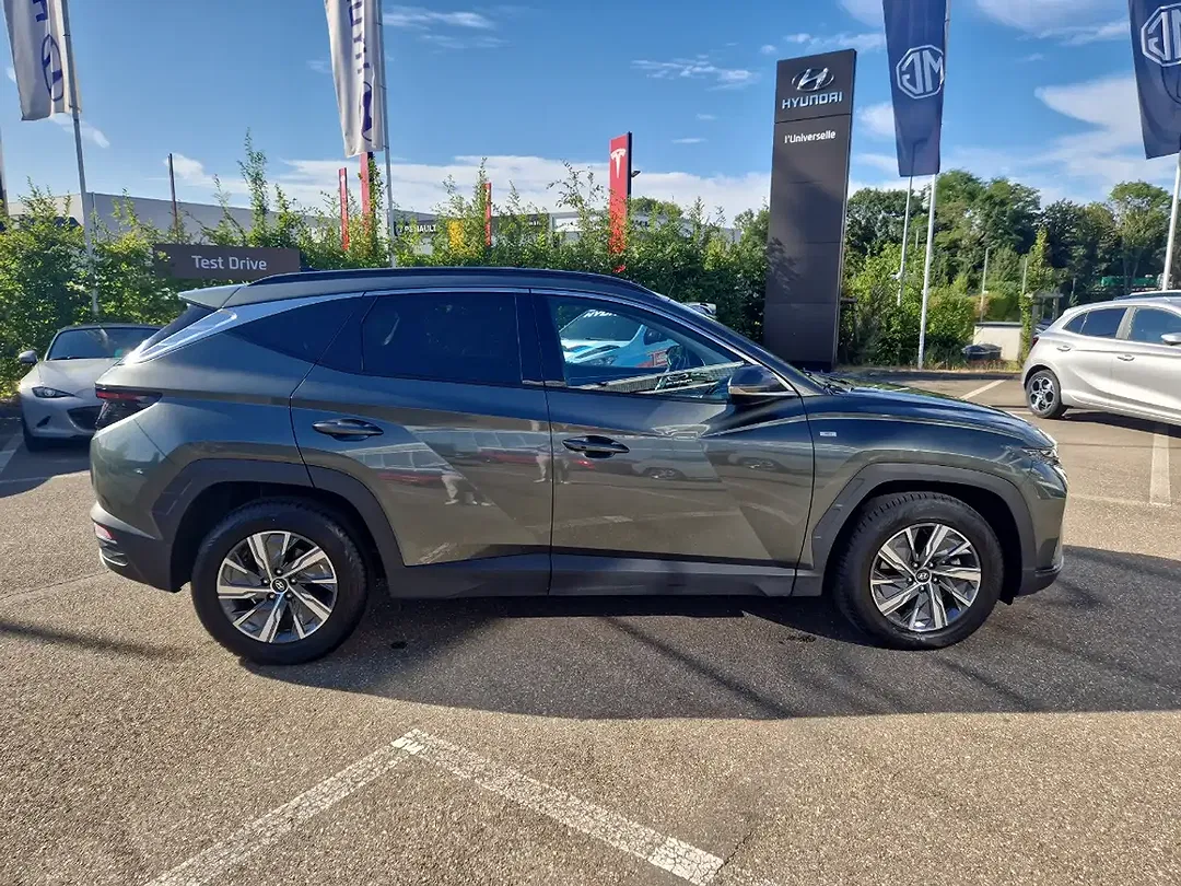Hyundai TUCSON - Thumbnail 4