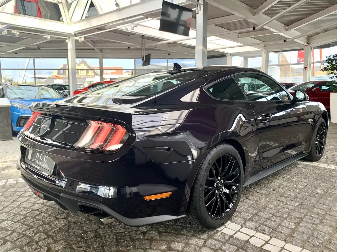 Ford Mustang AUT GT - Thumbnail 5