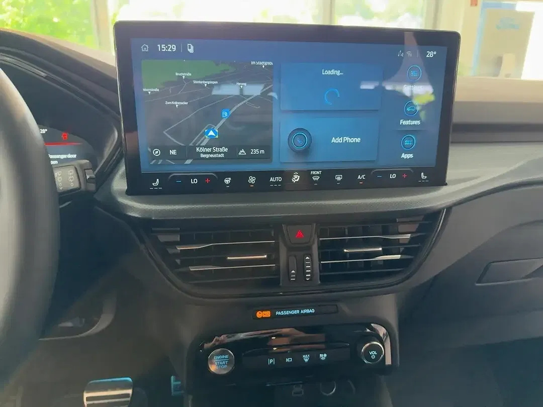 Ford Kuga PHEV - Thumbnail 10