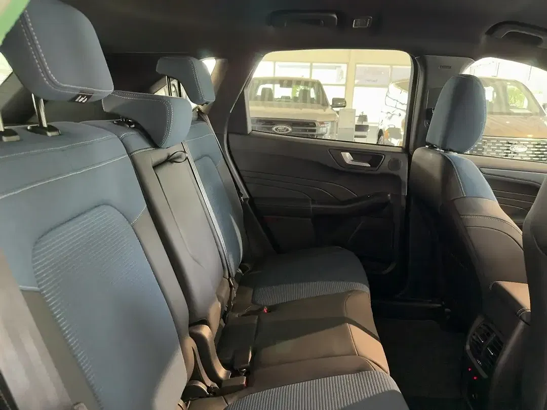 Ford Kuga PHEV - Thumbnail 12