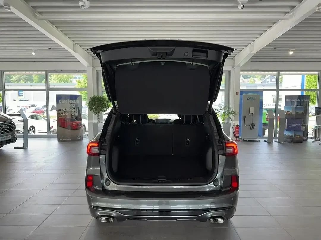 Ford Kuga PHEV - Thumbnail 13
