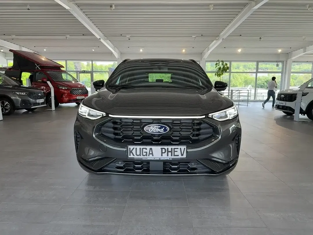 Ford Kuga PHEV - Thumbnail 6