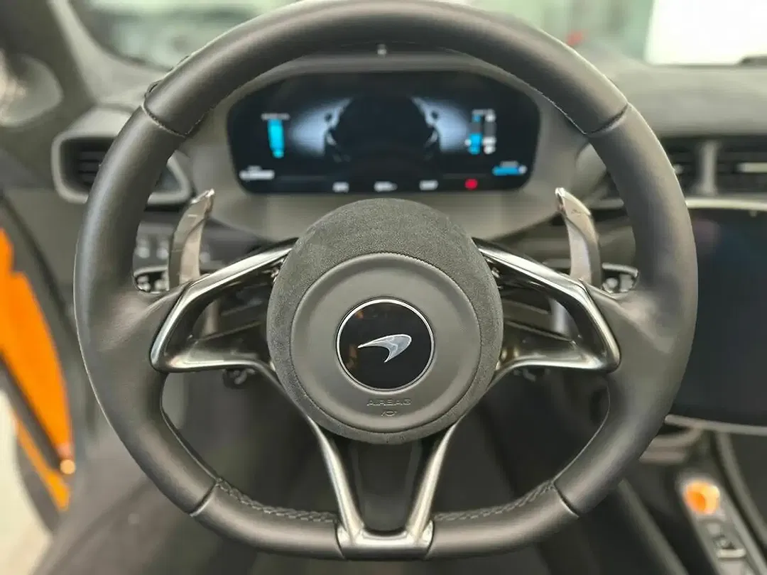 McLaren Artura Spider - Thumbnail 9