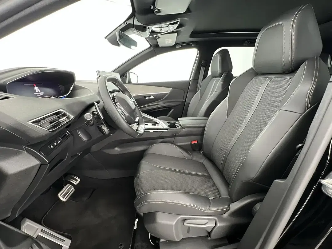 Peugeot 3008 GT - Thumbnail 8