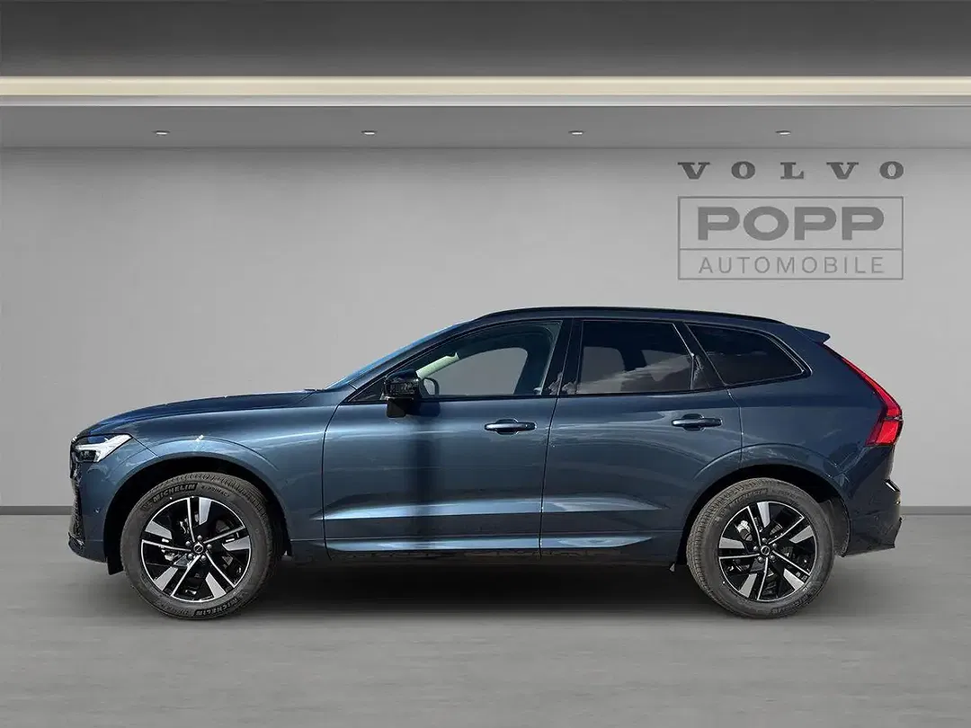 Volvo XC60 B5 AWD Plus Dark - foto 2