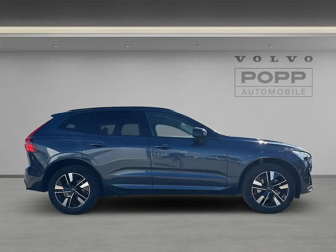 Volvo XC60 B5 AWD Plus Dark - Thumbnail 6