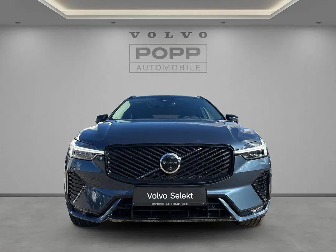 Volvo XC60 B5 AWD Plus Dark - Thumbnail 8
