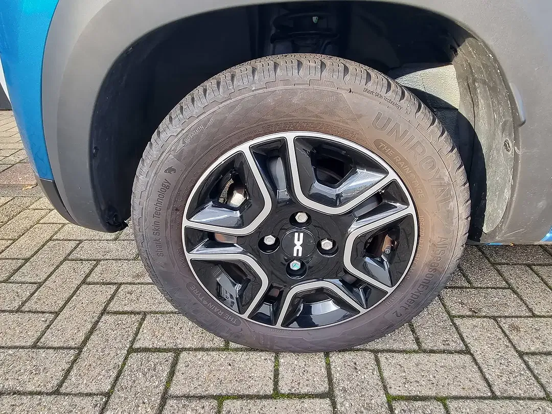Dacia Spring EV Essential - Thumbnail 10