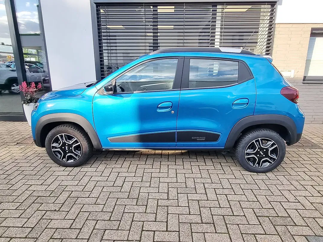 Dacia Spring EV Essential - Thumbnail 4