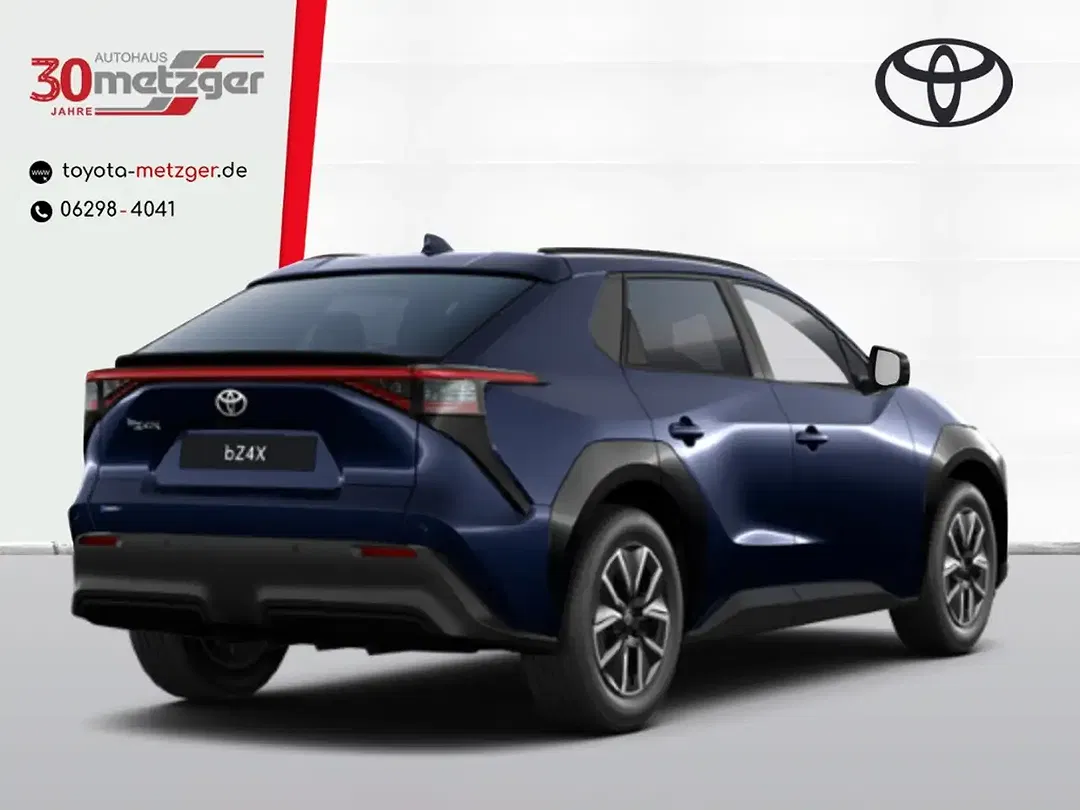 Toyota bZ4X Teamplayer - Thumbnail 3