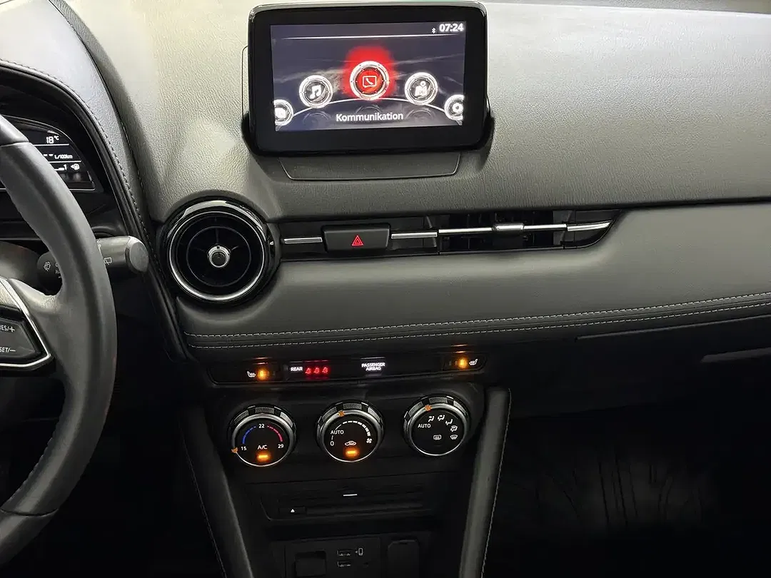 Mazda CX-3 - Thumbnail 11