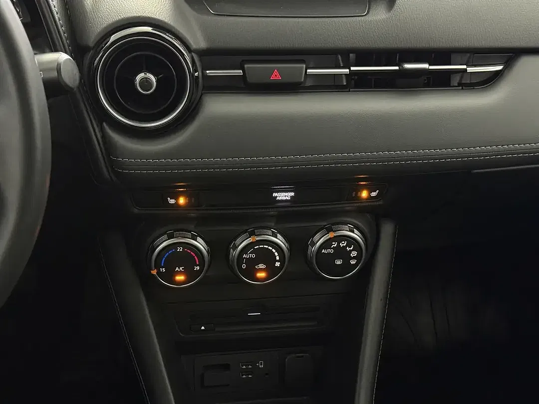 Mazda CX-3 - Thumbnail 12