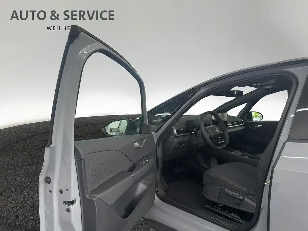 Volkswagen ID.3 - Thumbnail 6
