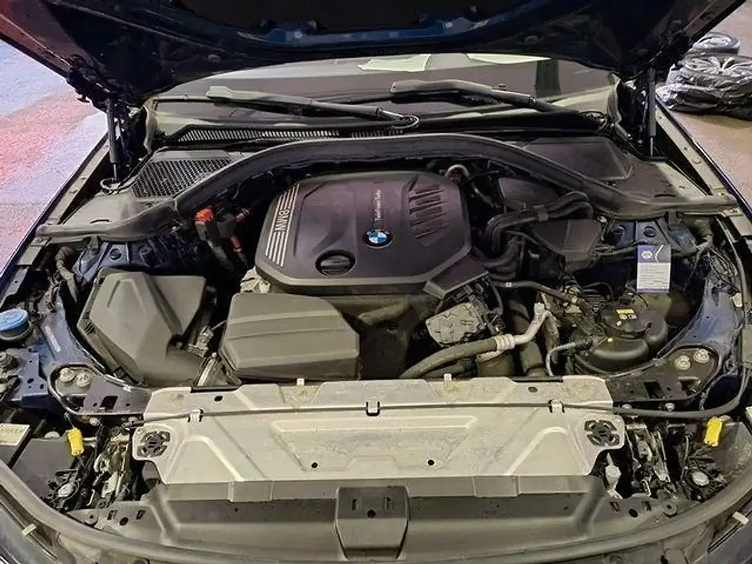 BMW 318 Touring Plus - Thumbnail 11