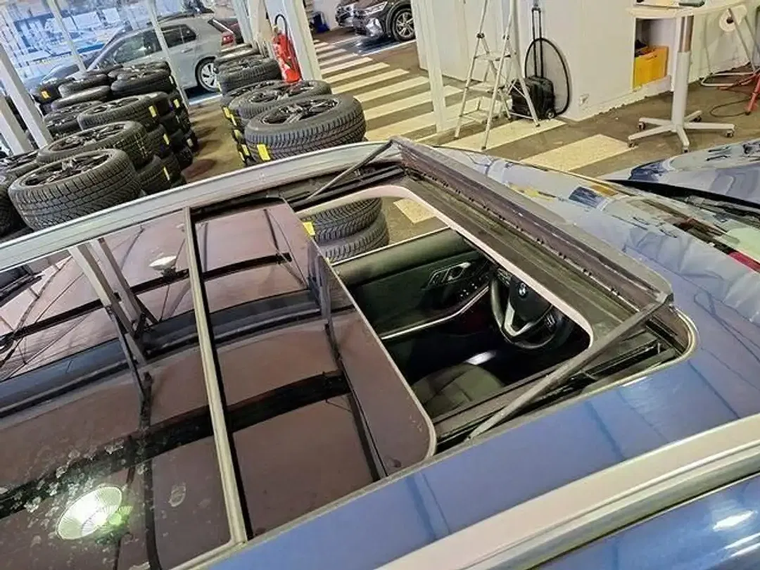 BMW 318 Touring Plus - Thumbnail 12