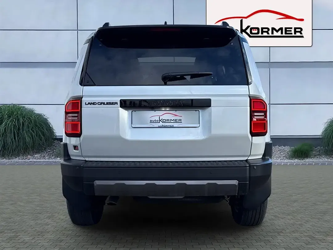 Toyota Land Cruiser - foto 2