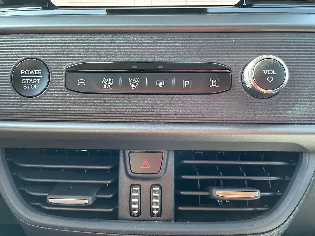 Ford Tourneo Courier Titanium - Thumbnail 12