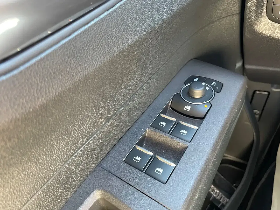 Ford Tourneo Courier Titanium - Thumbnail 17