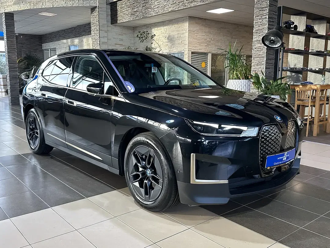 BMW iX xDrive - Afbeelding 1