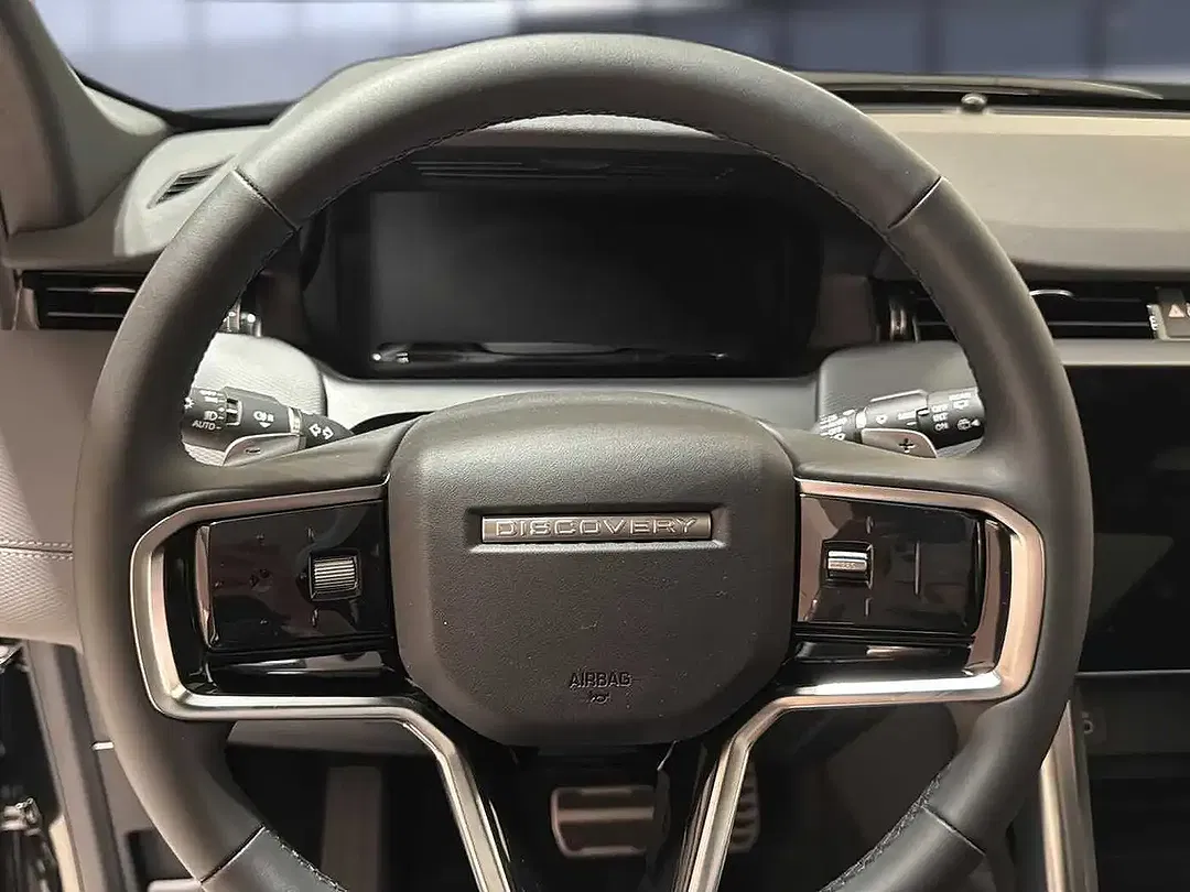 Land Rover Discovery Sport D200 SE - Thumbnail 11