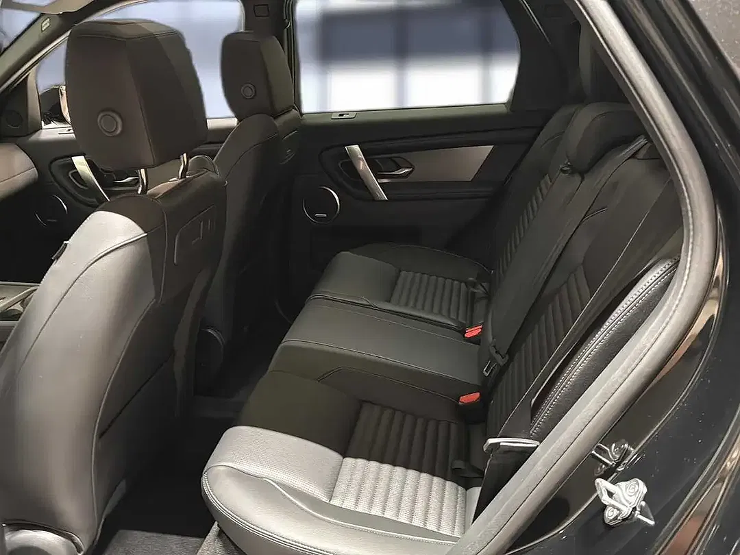 Land Rover Discovery Sport D200 SE - Thumbnail 13