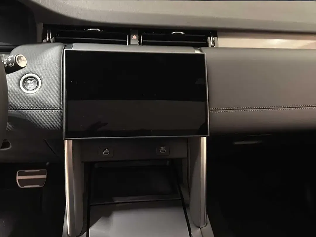 Land Rover Discovery Sport D200 SE - Thumbnail 8