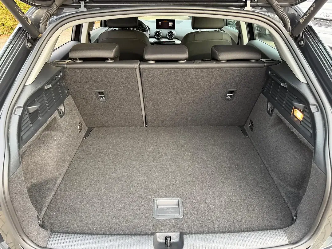 Audi Q2 30 TFSI - Thumbnail 12