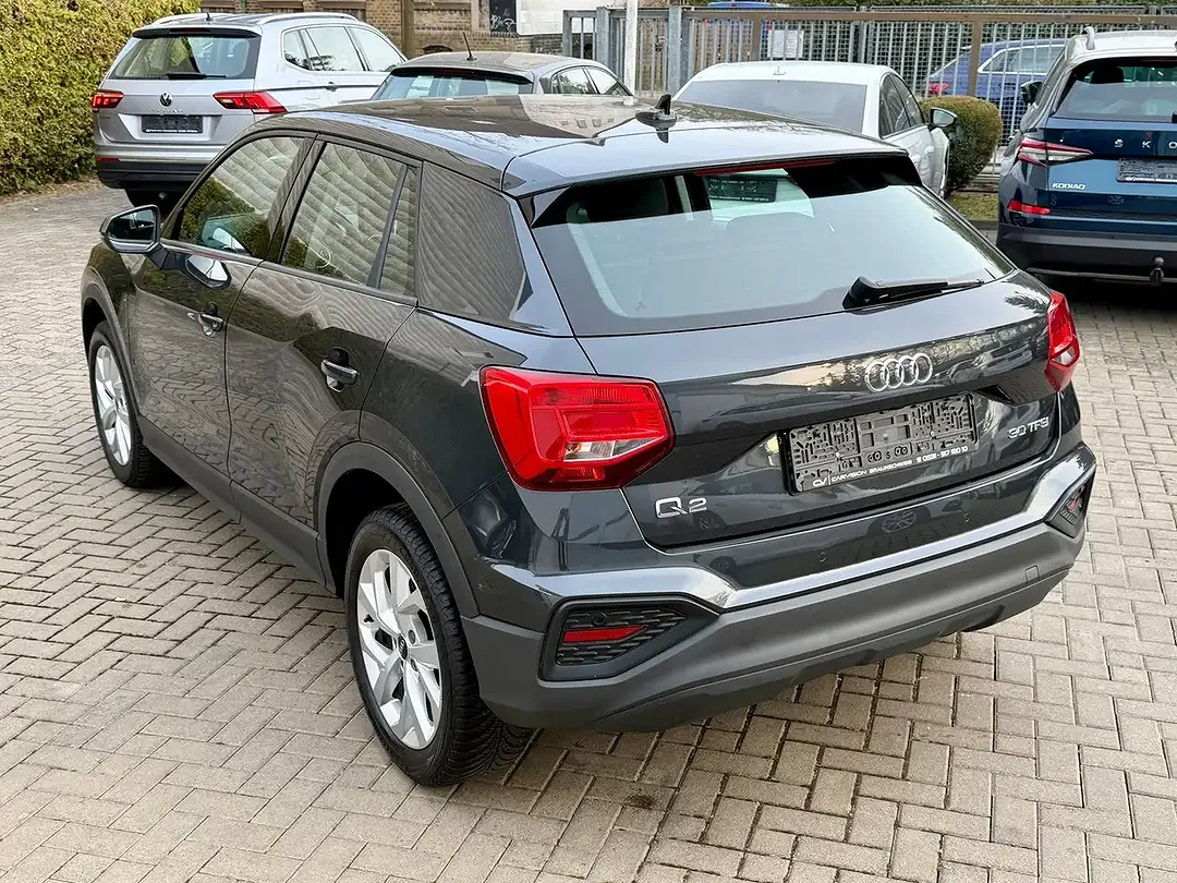 Audi Q2 30 TFSI - Thumbnail 4