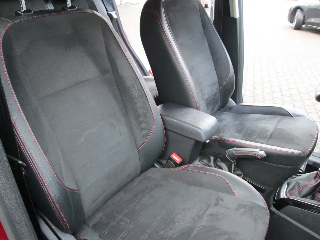 Ford EcoSport ST-Line - Thumbnail 12