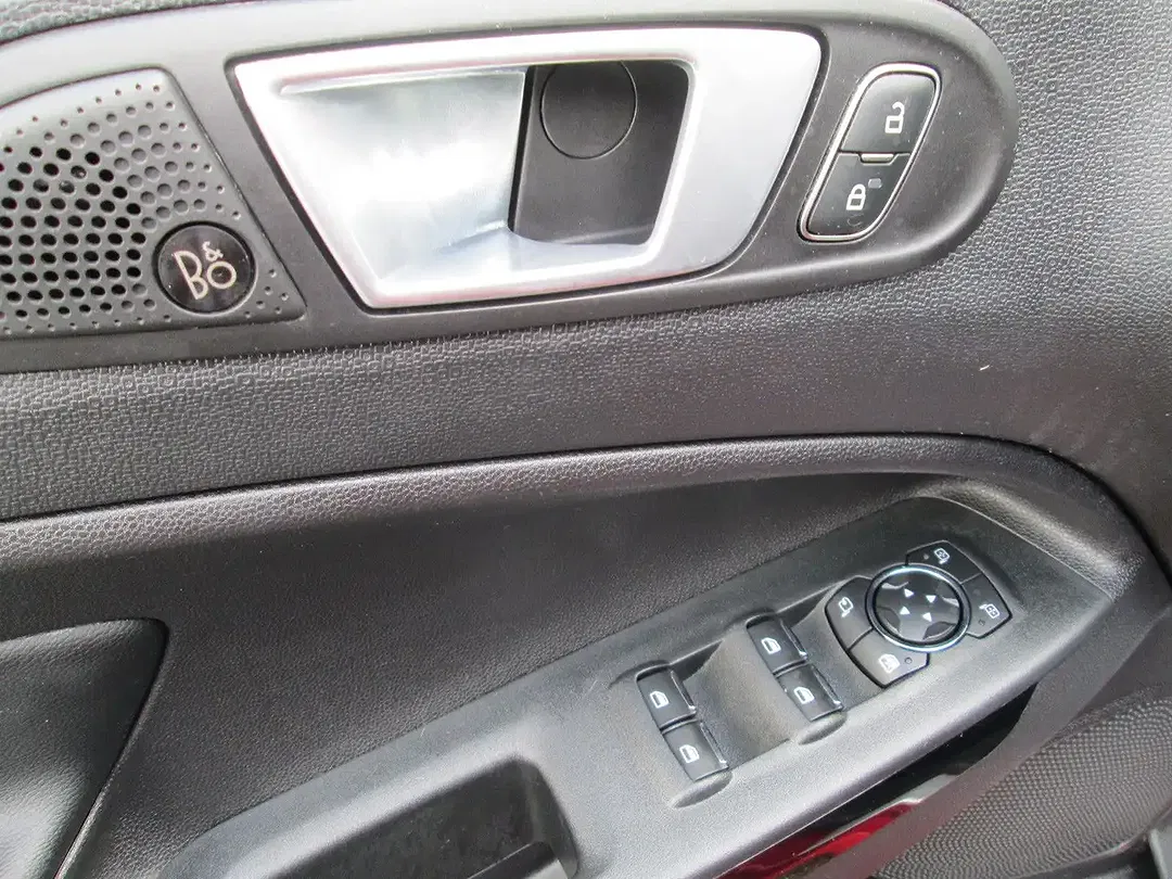Ford EcoSport ST-Line - Thumbnail 16