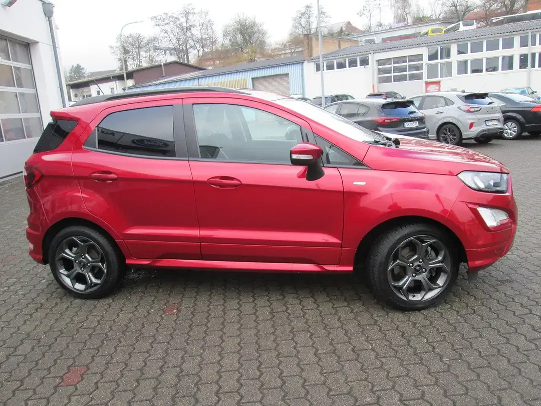 Ford EcoSport ST-Line - Thumbnail 3