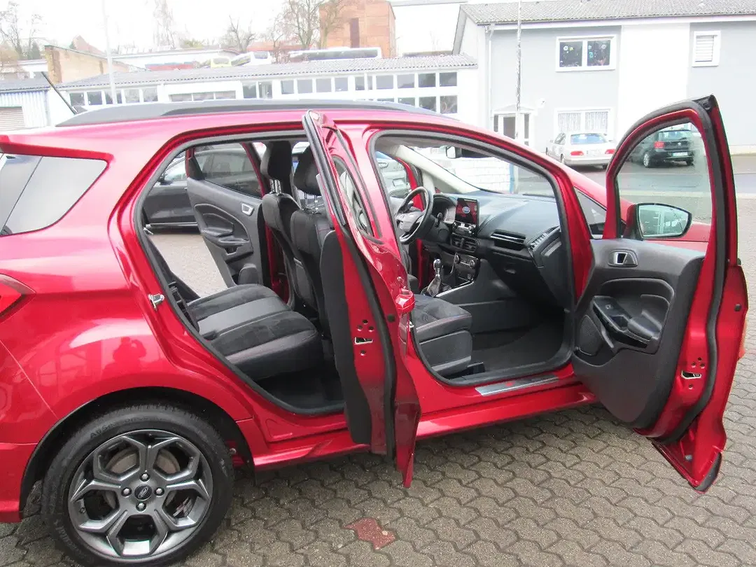 Ford EcoSport ST-Line - Thumbnail 7