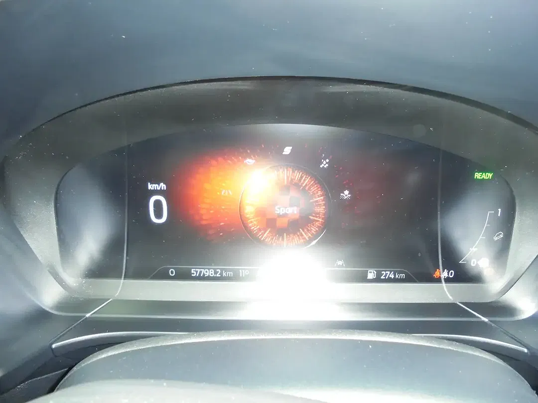Ford Kuga AUT 4x4 Titanium X - Thumbnail 9