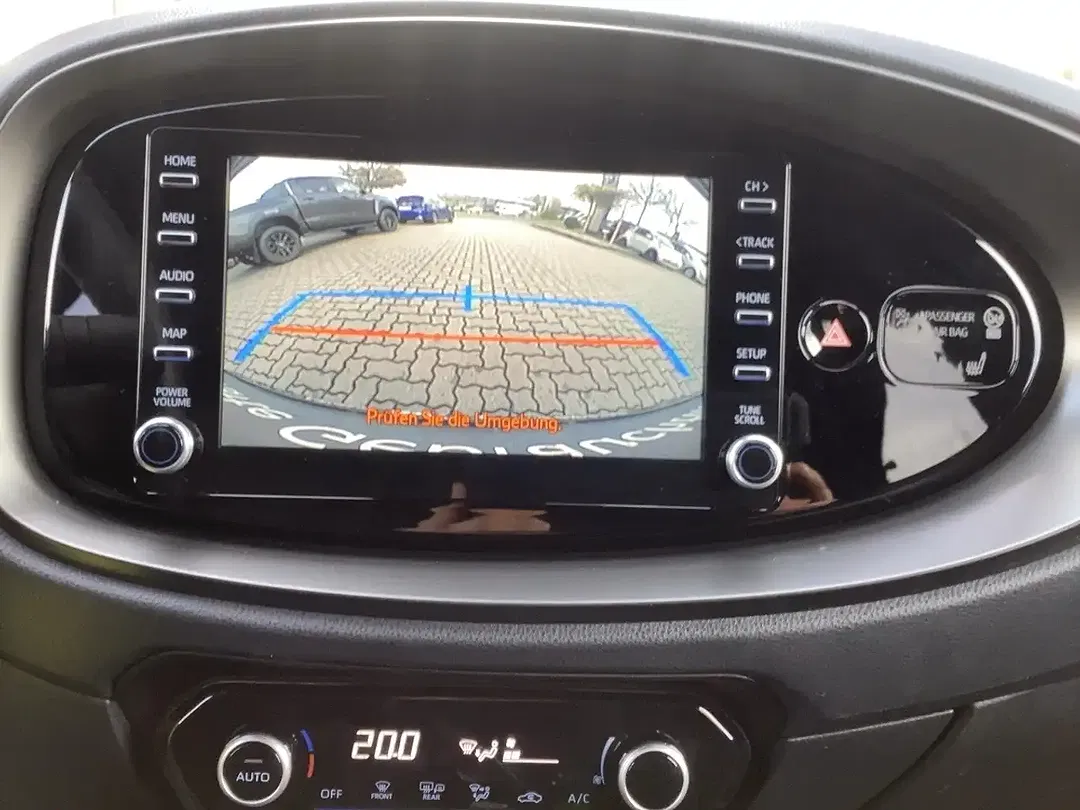 Toyota Aygo Air Active - Thumbnail 14