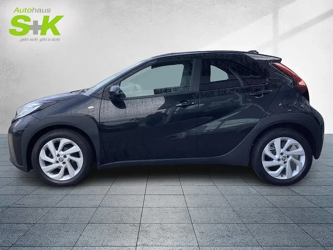 Toyota Aygo Air Active - foto 2