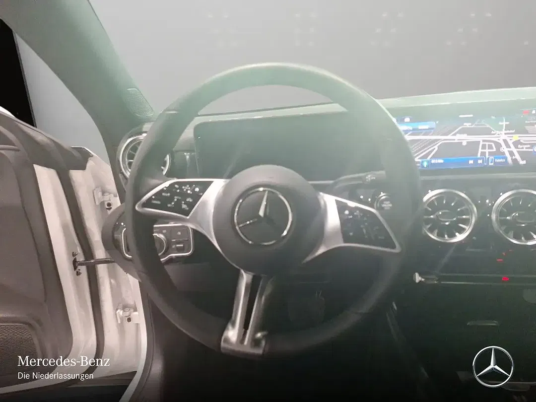 Mercedes-Benz CLA 180 Progressive - Thumbnail 13
