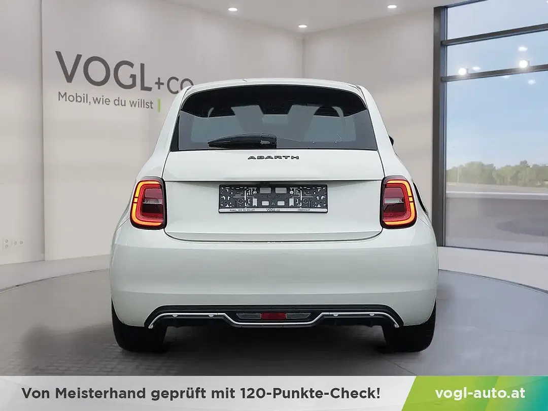 Abarth 500e - Thumbnail 7