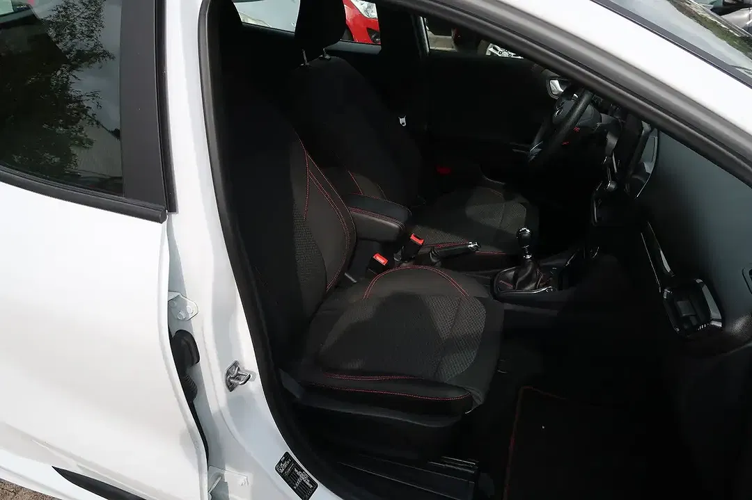 Ford Puma ST-Line - Thumbnail 11