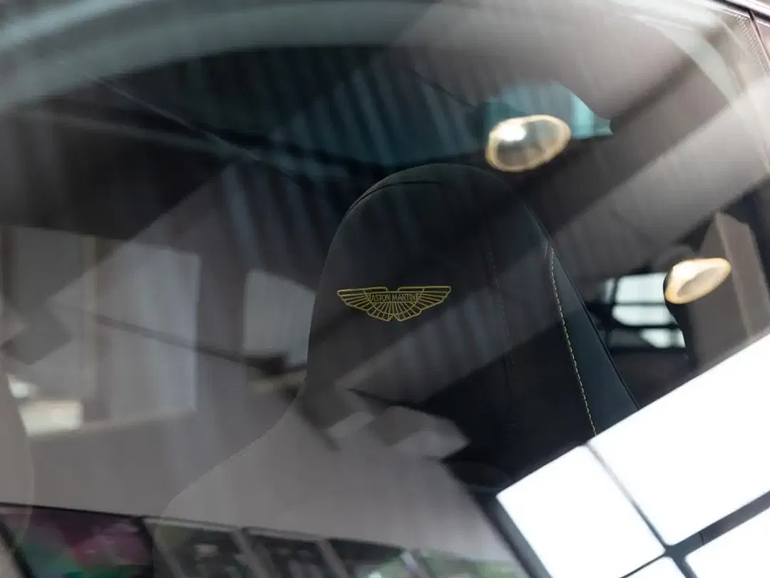 Aston Martin DBX 707 - Thumbnail 5