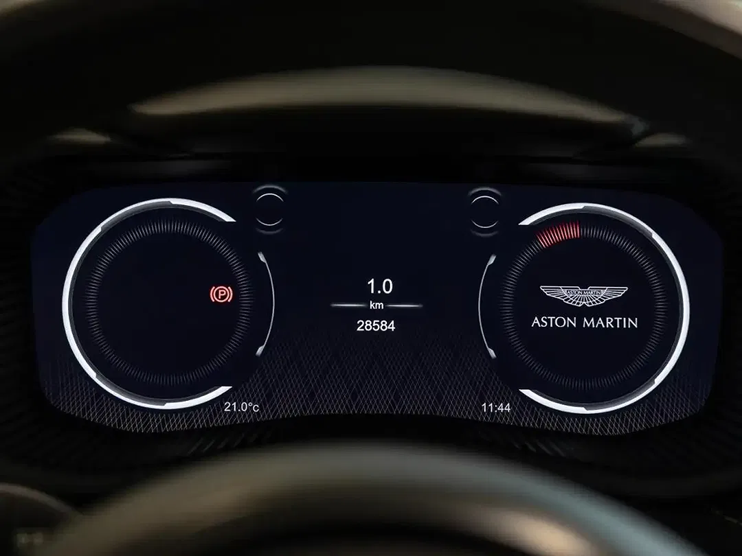 Aston Martin DBX 707 - Thumbnail 6