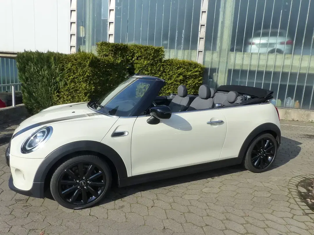 MINI Cooper Cabrio AUT - Thumbnail 10