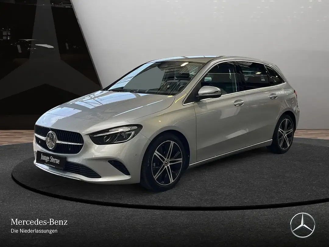 Mercedes-Benz B 200 Progressive - Thumbnail 1