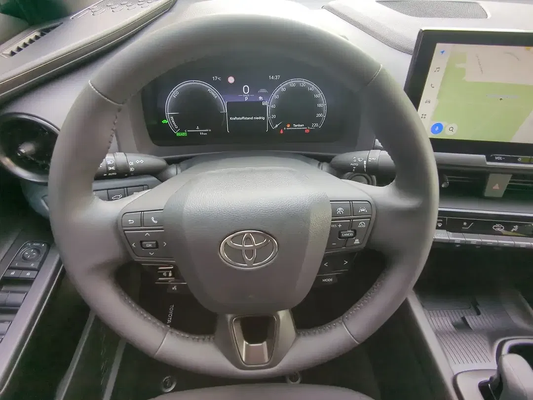 Toyota C-HR Hybrid Team Deutschland - Thumbnail 10