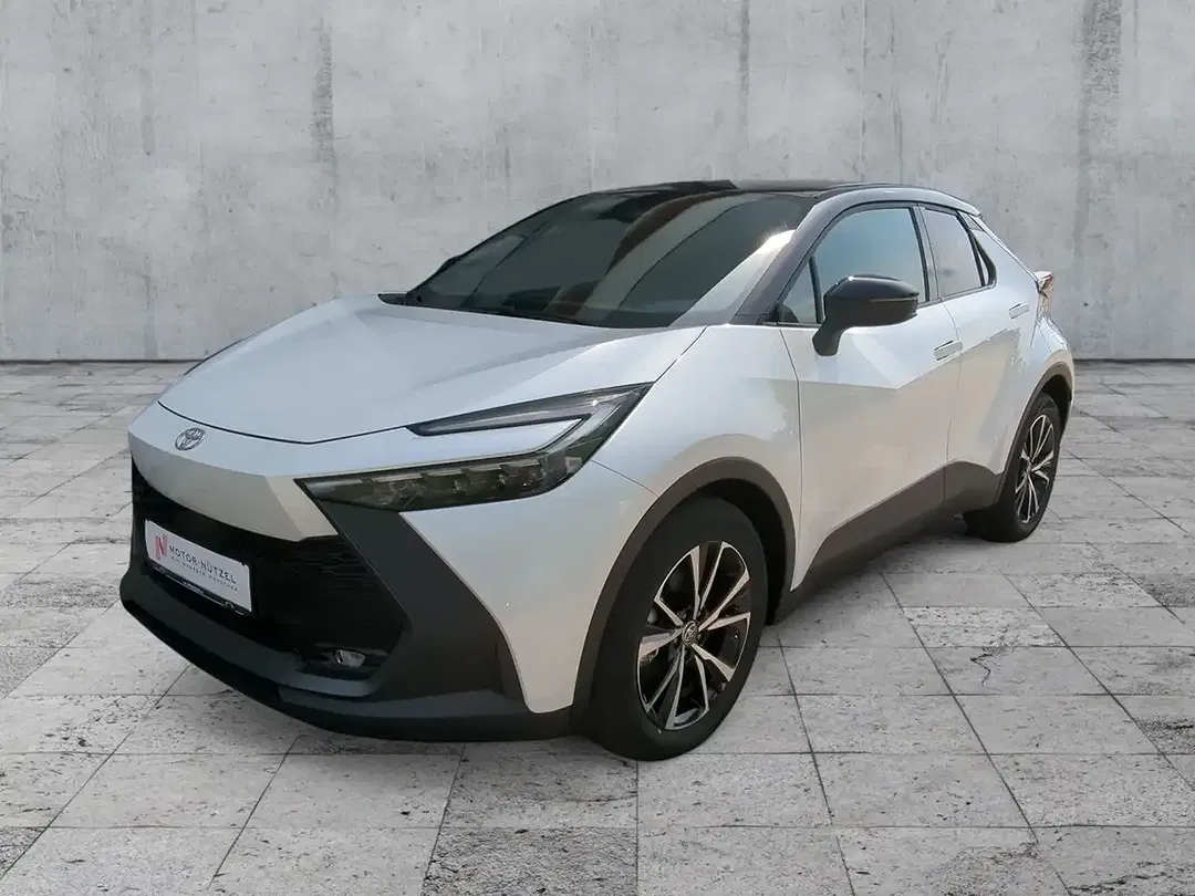 Toyota C-HR Hybrid Team Deutschland - Thumbnail 2