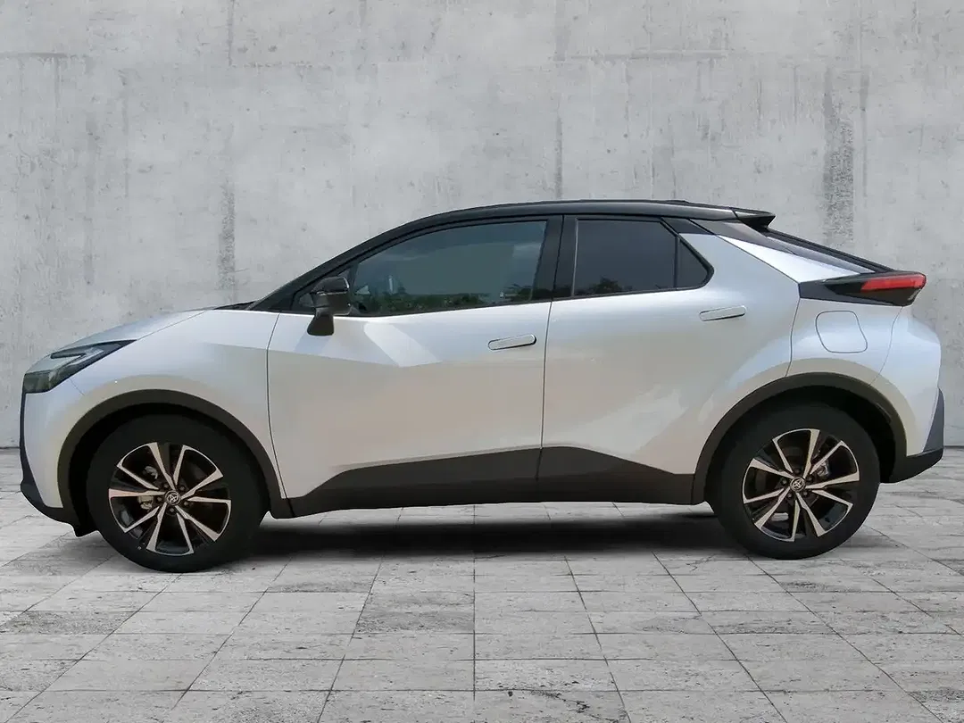 Toyota C-HR Hybrid Team Deutschland - Thumbnail 4