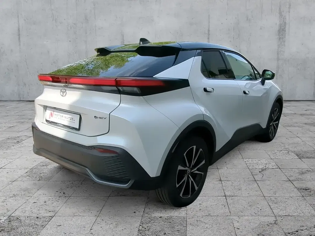 Toyota C-HR Hybrid Team Deutschland - Thumbnail 6